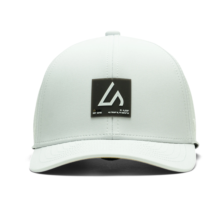 Endurance - White / Black Waypoint