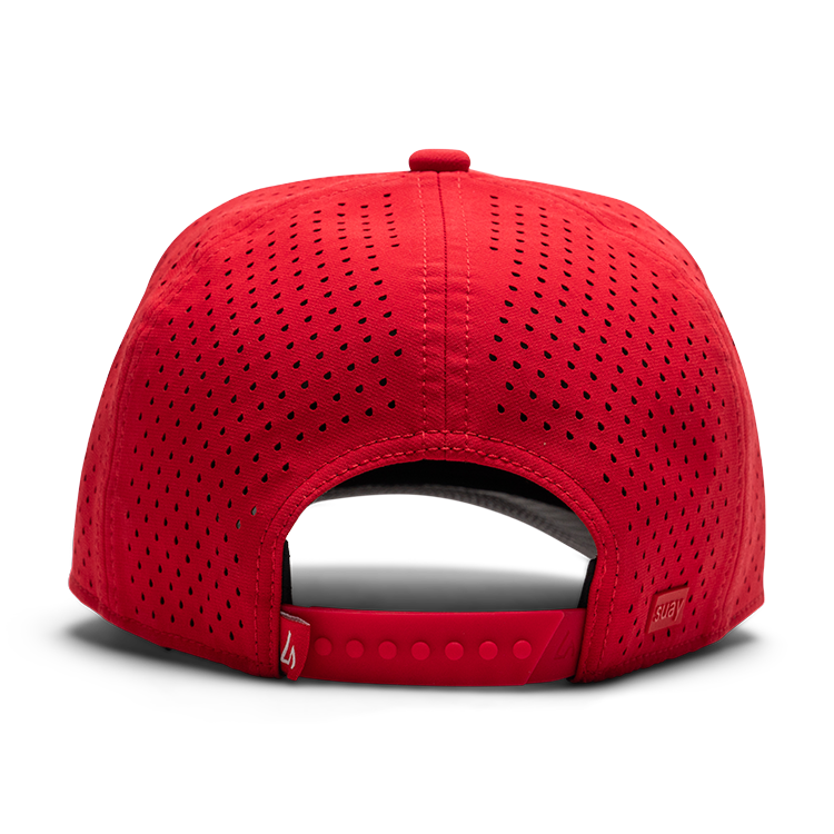 Suay Flyt 5-panel snapback hat in Apex - Red - detail view