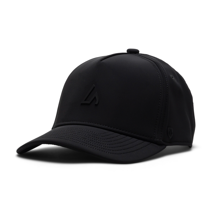 Suay Apex Toasty fleece-lined 5-panel snapback hat in Black - front view