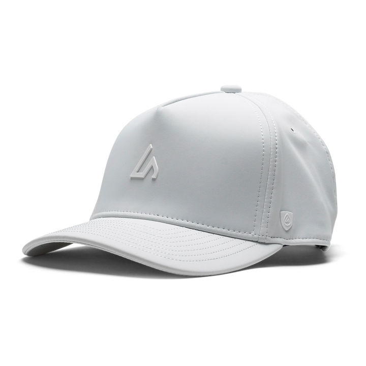 Suay Apex Toasty fleece-lined 5-panel snapback hat in White - front view